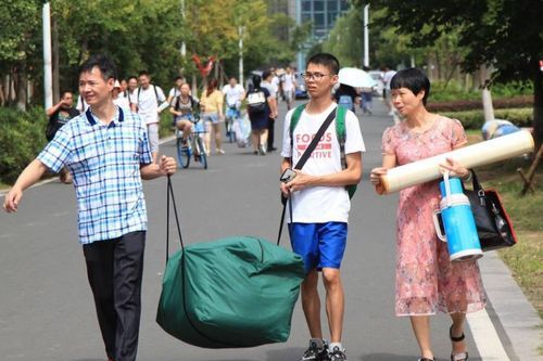 大学毕业报道证一定要去报道吗
