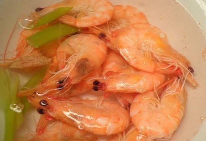 虾可以隔夜吃吗?
