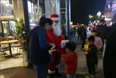​什么时候是圣诞节，今天是西方的“圣诞节”，感觉国人反应平淡，您如何评论？