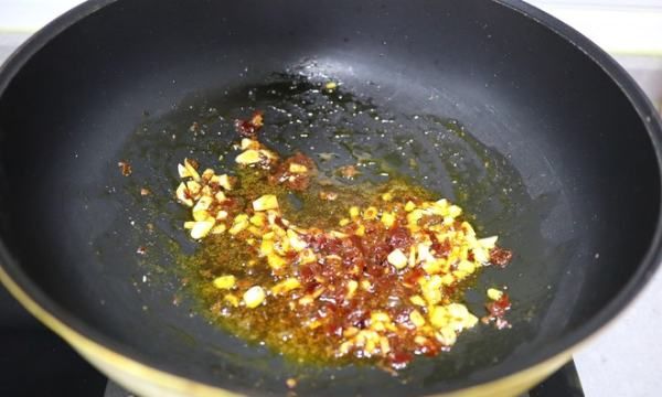蛤蜊怎么炒,蛤蜊爆炒做法图15