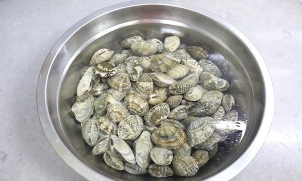 蛤蜊怎么炒,蛤蜊爆炒做法图10