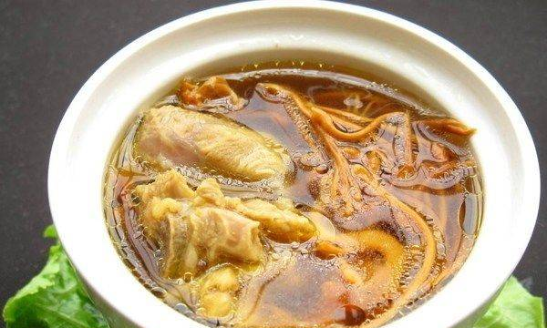 煲汤和炖汤有什么区别,煮汤和炖汤的营养区别图6