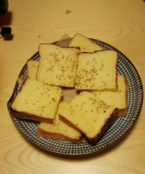 面包片为什么要烤一下
