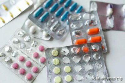 ​类风湿关节炎吃什么药好得快(类风湿关节炎吃什么中成药效果好)