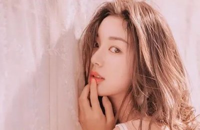 ​怎么和女人微信聊天 如何和女生微信聊天找话题