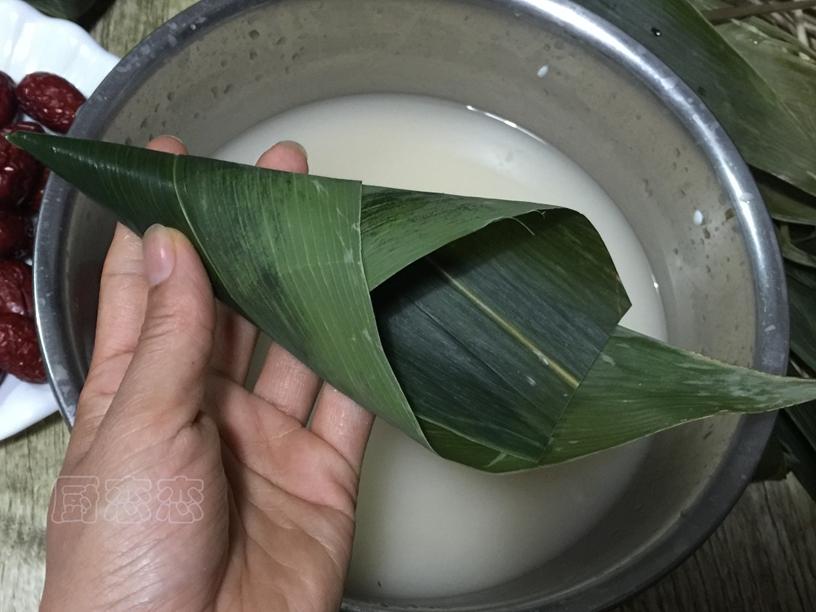粽子不粘怎么回事(粽子不粘怎么补救)