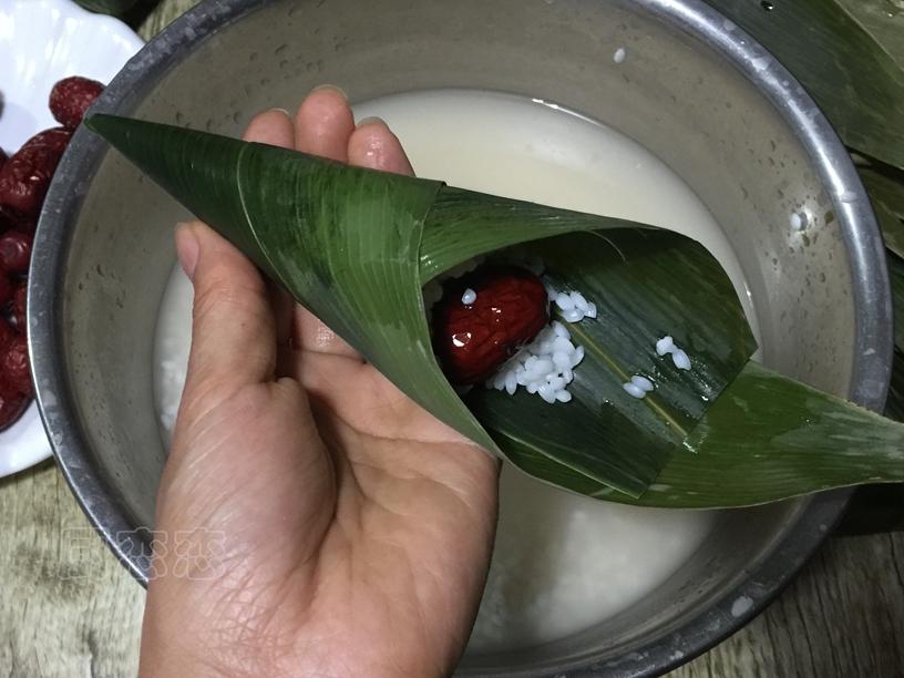 粽子不粘怎么回事(粽子不粘怎么补救)