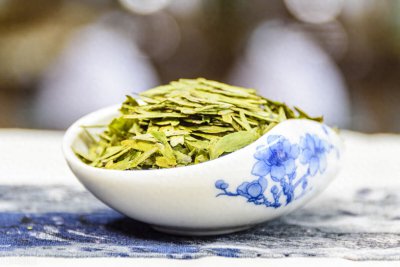 ​茶叶应该放在冷藏室还是冷冻室？