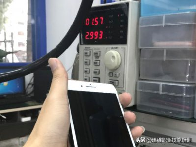 ​苹果手机怎么开机不了（苹果手机怎么开机不了一直白屏）
