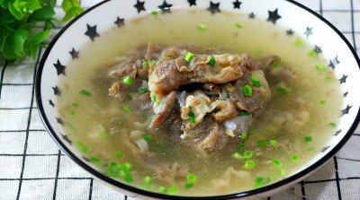 ​羊肉和什么菜搭配最好（红烧羊肉和什么菜搭配最好）