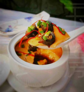 ​隔水蒸带壳鸡蛋（隔水蒸带壳鸡蛋的做法）
