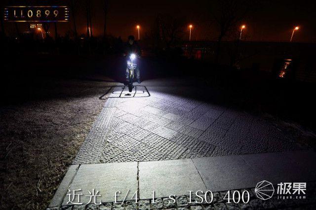 远近双灯源 无盲区照射，让外出骑行更安全 — NITECORE奈特科尔BR35骑行灯体验-