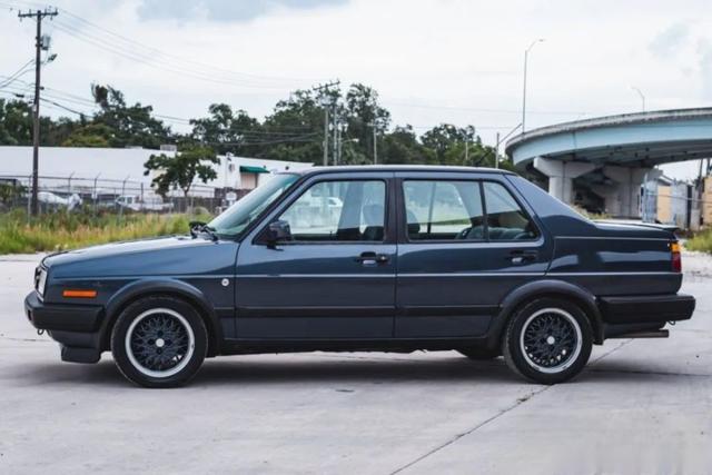 不一样的方头捷达-1989年Jetta GLI 16V-