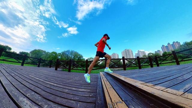 放氮去跑，PUMA新一代氮气科技跑鞋彪速2（VelocityNITRO2）体验-