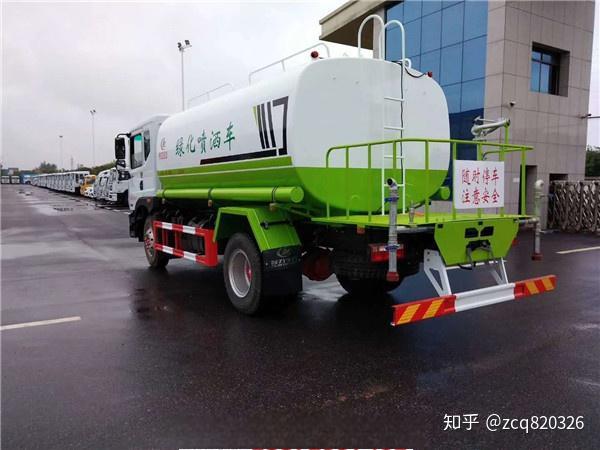 国六东风D9康机230马力14.6方洒水车-