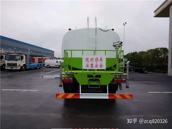 国六东风D9康机230马力14.6方洒水车-