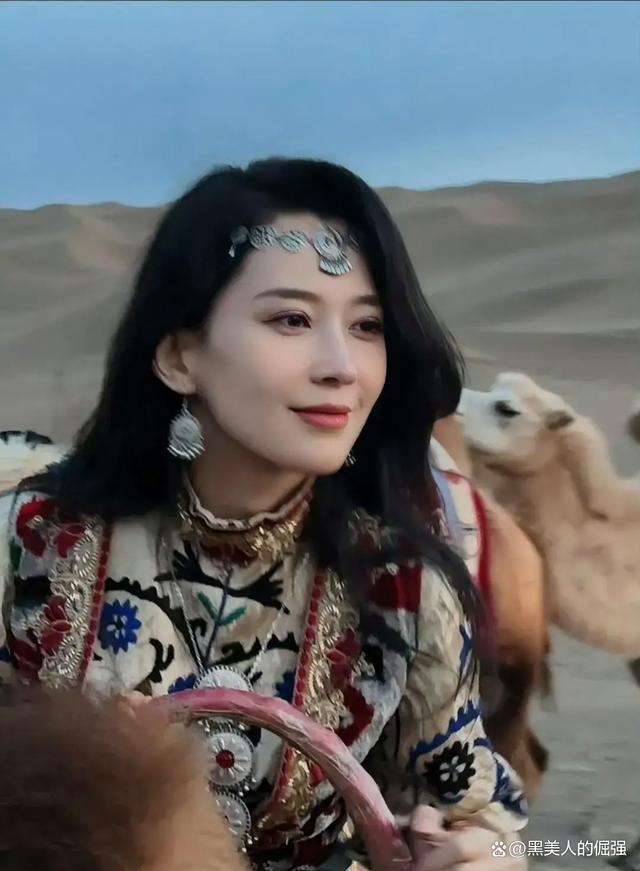 汪峰新女友疑是小19岁高颜值网红森林北 网友：长得好像三星长公主