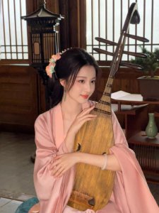 ​王楚然《庆余年2》再现假笑 王楚然演技被吐槽“太尴尬”