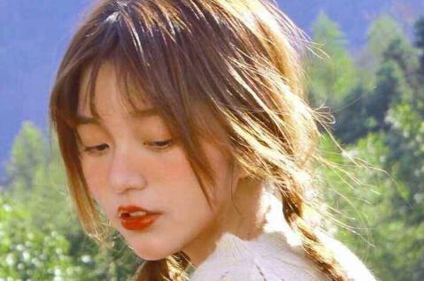 女朋友好看是什么体验 女朋友长得漂亮是什么感觉