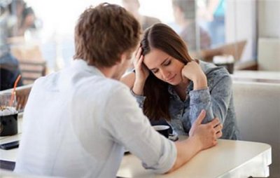 ​女生说做朋友你还追吗？表白后女生很冷静
