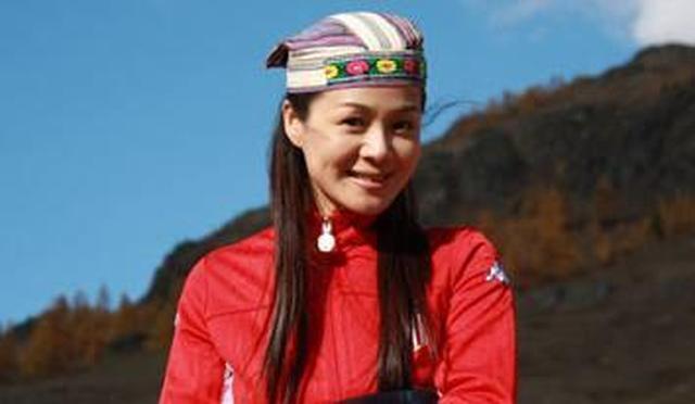 她凭《西游记》一步走红，成名时却选择离开，10年后演武则天