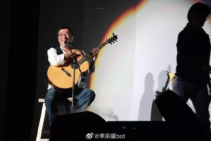 接纳自己的平凡，才能拥抱不平庸的未来
