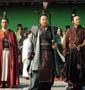 ​楚怀王熊槐：利令智昏，重复上当，一手好牌打成稀烂的战国奇葩
