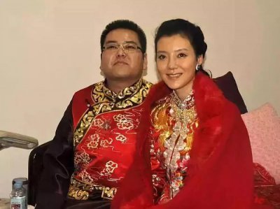 ​山西首富李兆会：5000万娶车晓，12年败光全部家产沦为“老赖”