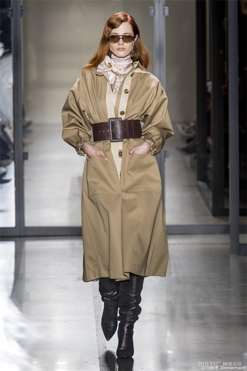 Zimmermann—澳洲知名服装品牌，独特的色彩搭配+精致复古的绣花