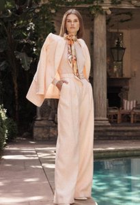 ​Zimmermann—澳洲知名服装品牌，独特的色彩搭配+精致复古的绣花