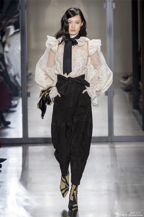 Zimmermann—澳洲知名服装品牌，独特的色彩搭配+精致复古的绣花