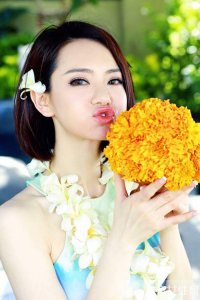 ​戚薇身高体重曝光 戚薇家庭背景大起底