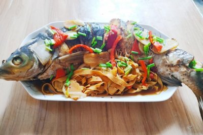 ​懒人版本草鱼小火锅，制作简单鲜嫩入味香辣解馋，好吃停不下来