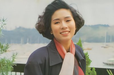 ​悲惨罗慧娟：周星驰的一生所爱，33岁意外失聪，仅45岁因癌症离世