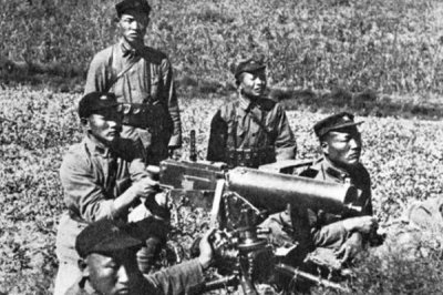​揭秘红军发展史：两万五千里的长征，钱粮是怎样解决的？