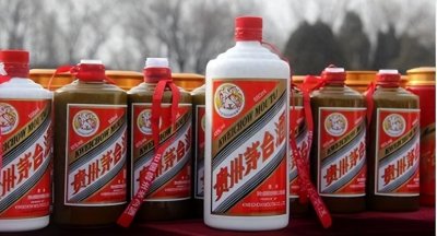 ​茅台涨价背后的黑幕，巨额利润被谁瓜分