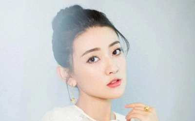 ​梁洁是一位备受瞩目的女演员