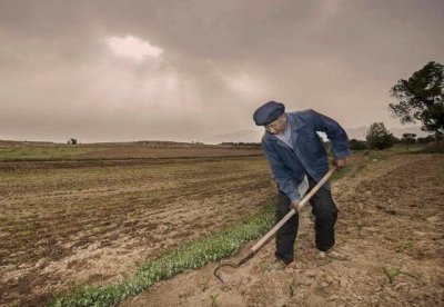 ​毛致用同志：官至副国级，退休后回家当农民，去世后葬于家乡