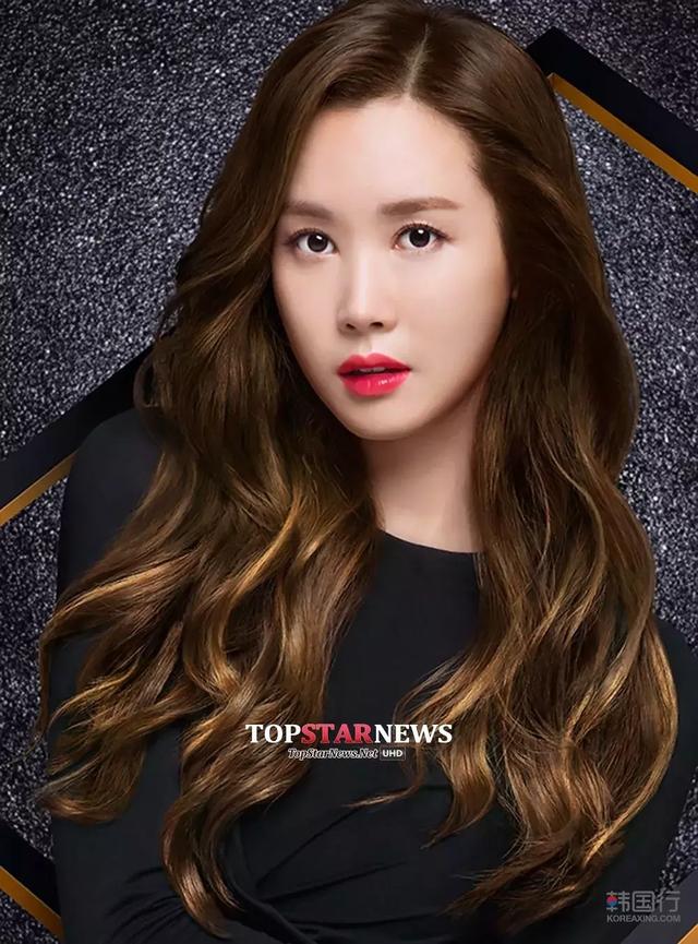 韩国整容女明星捏鼻子（又一女星整成猪鼻子）(25)