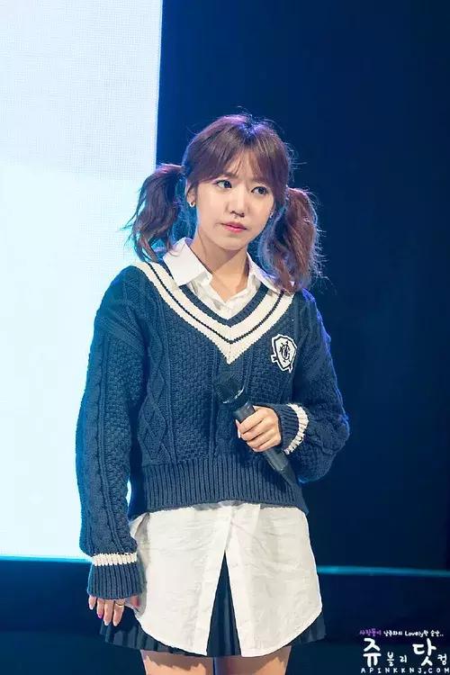 韩国整容女明星捏鼻子（又一女星整成猪鼻子）(8)