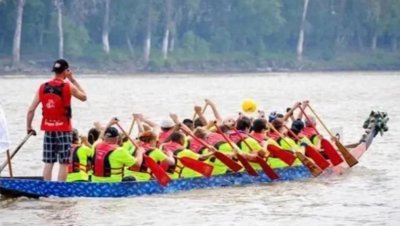 ​突发！重庆溺水事件:数十人落水致3女子不幸死亡，受害者家属讲述