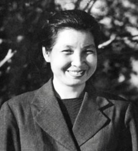 ​她叫曾志，38岁任广州市委书记，丈夫官至副国，儿子却在农村务农