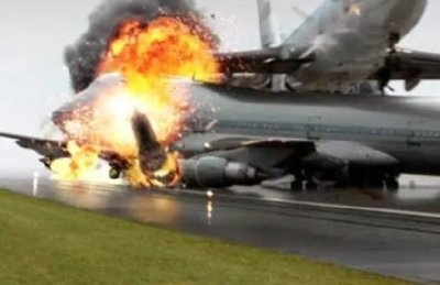 ​2002年华航空难录音留言中有男人的呜咽声及海浪声图