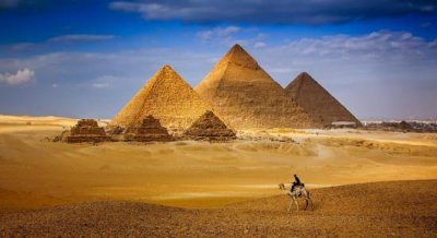 ​金字塔散发着神秘气息 那么多的未解之谜之什么时候才能解开