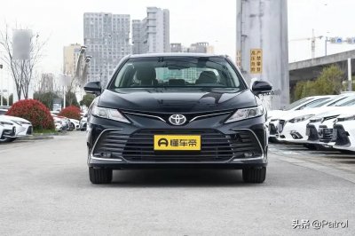 ​丰田凯美瑞销量大跳水，环比下滑44%，逆势之下仍稳居榜首
