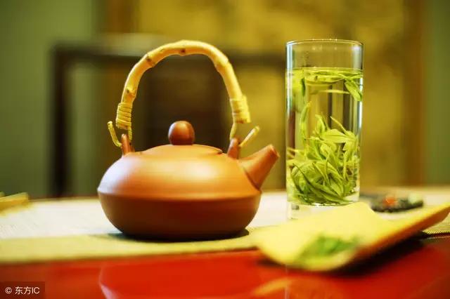茶与健康如何正确饮茶(这篇文章把经常饮茶对健康的益处和弊端说清楚了)(1)