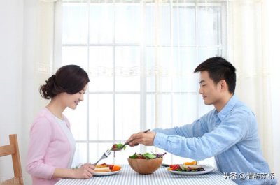 ​亲情式的爱情（夫妻可以采取四个方法拯救爱情）