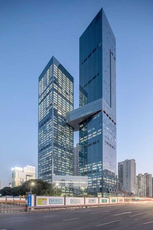 中国高楼排名前十(2025中国新时代100大建筑)