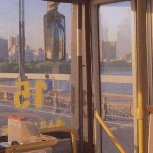 ​微信名简单大方阳光（寓意好阳光幸运的微信昵称）