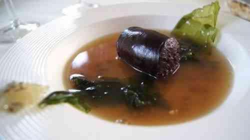 它以吸血为生,不仅肉质鲜美,而且没有骨头,是吃货心中的美食